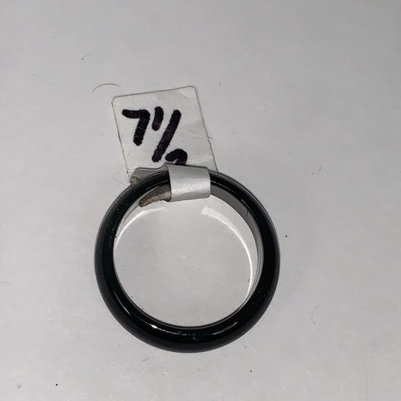 Black Agate Ring, Size 7 1/2 - Picture 3 of 7
